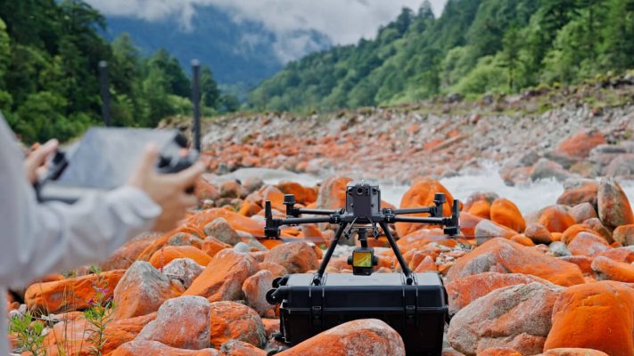 DJI Matrice, ZENMUSE 3D Laser Scanner Drone GNSS RTK